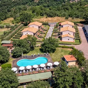 Villaggio Le Querce Aparthotel